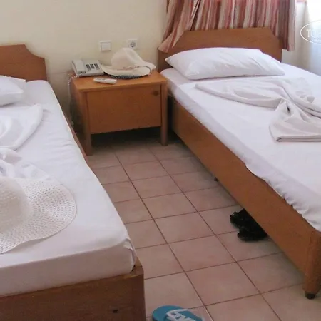 Hotell Konar 4*