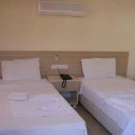 Konar Hotell 4*