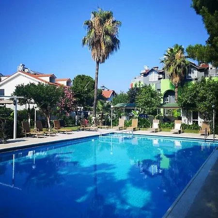 Hotell Konar 4*